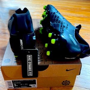 Nike Superfly 9 Academy Cleats